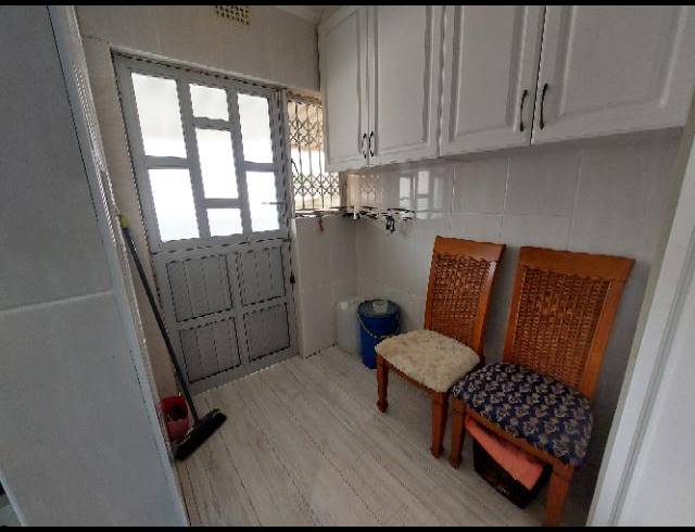 4 BEDROOM HOUSE FOR SALE IN CRAIGIEBURN